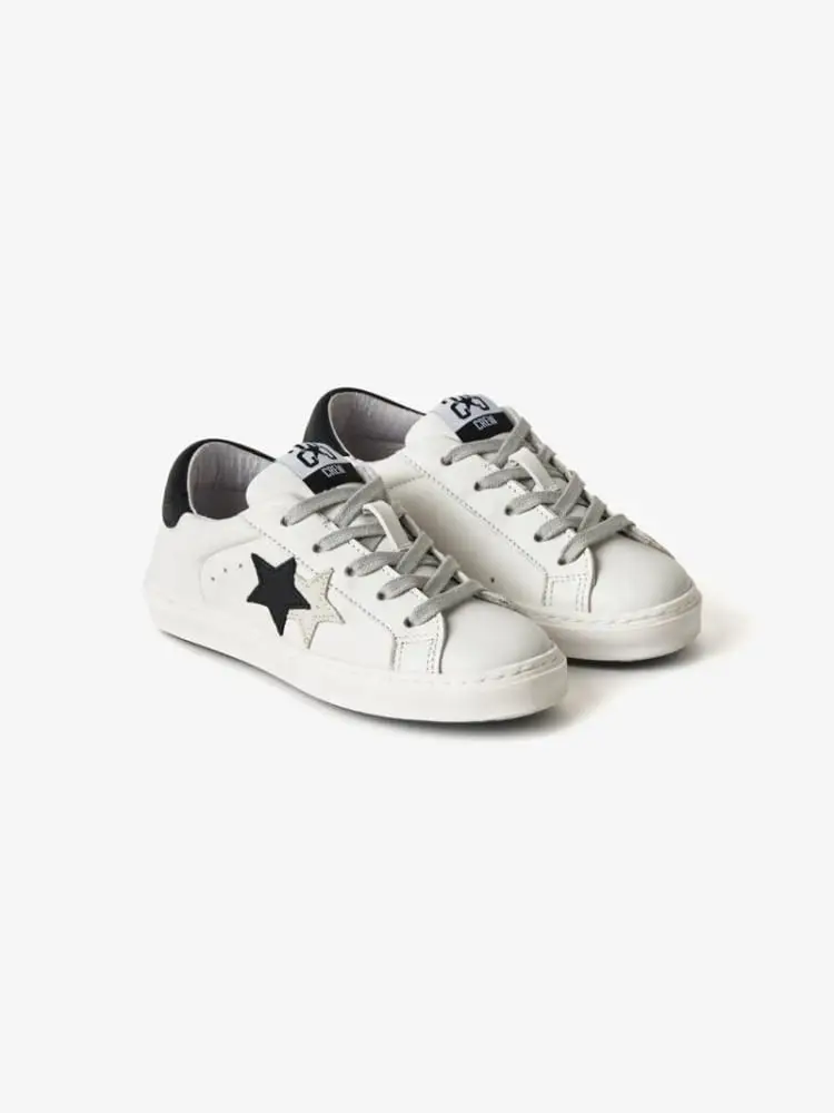 scarpe bianche bambina con dettagli neri miniatura 2