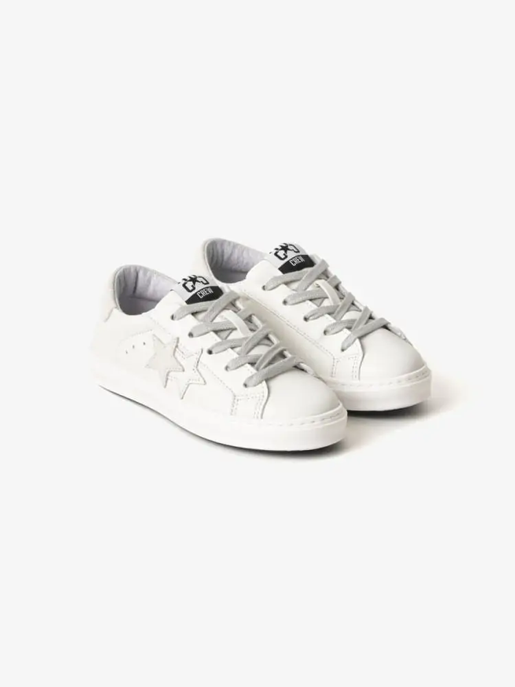 scarpe bianche bambina logo sul lato miniatura 2
