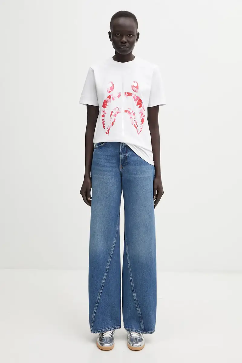 A Bathing Ape T-shirt Donna Bianco 3816953 miniatura 5