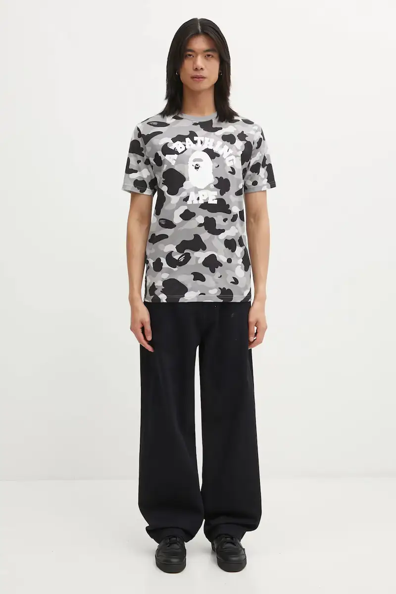 A Bathing Ape T-shirt Uomo Grigio 3570489 miniatura 5