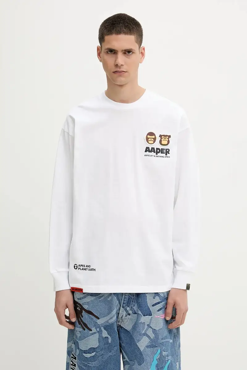 top a maniche lunghe in cotone Aaper Long colore bianco con applicazione AAPLTM1575XXN