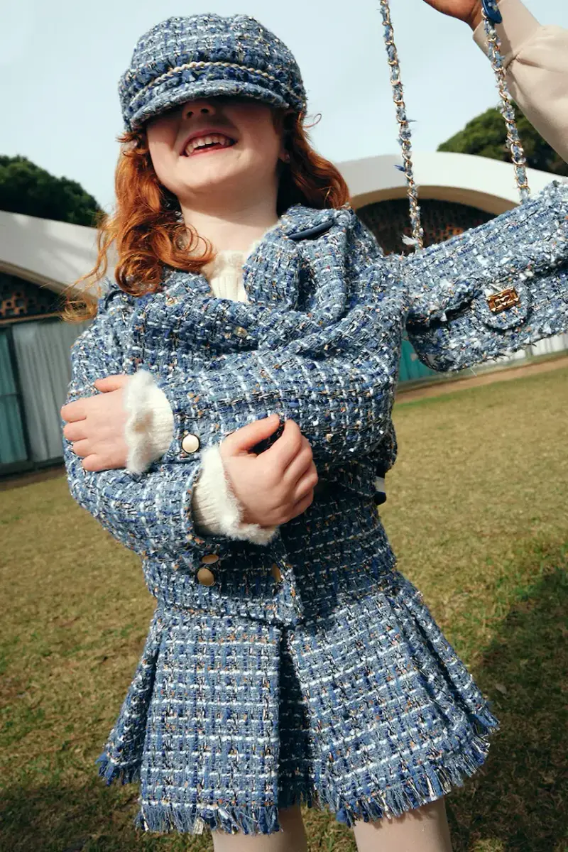 Abel & Lula Gonna bambina blu a campana con pieghe decorative