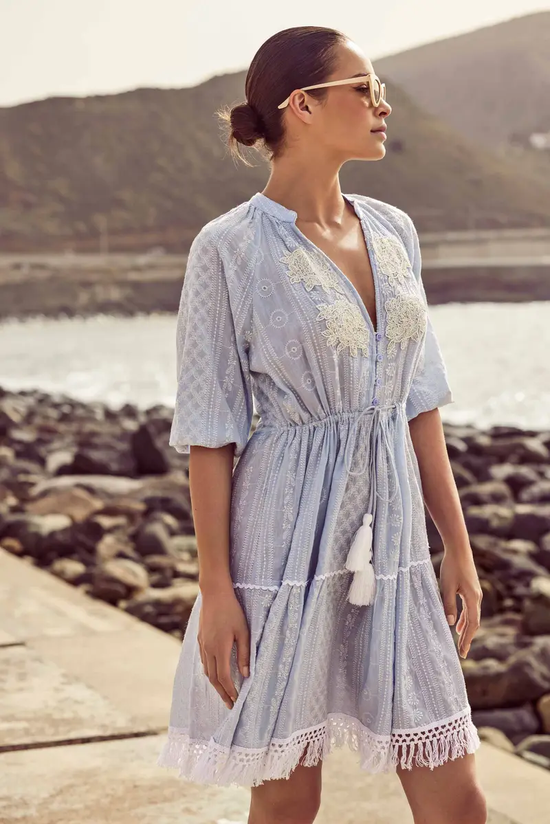 ABITO CON DETTAGLI IN PIZZO ALYSSA | Colore: Light Blu | Taglia: XL