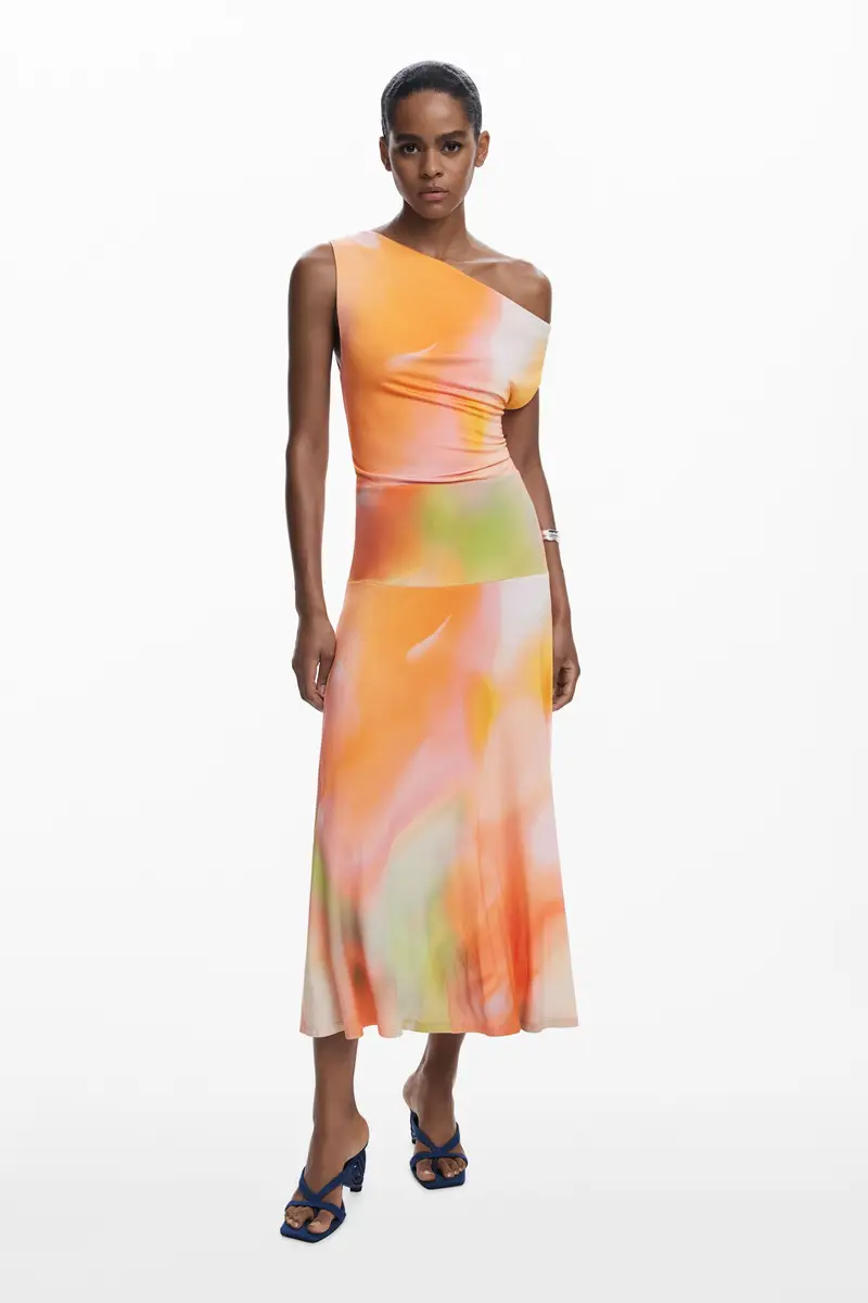 Abito lungo asimmetrico