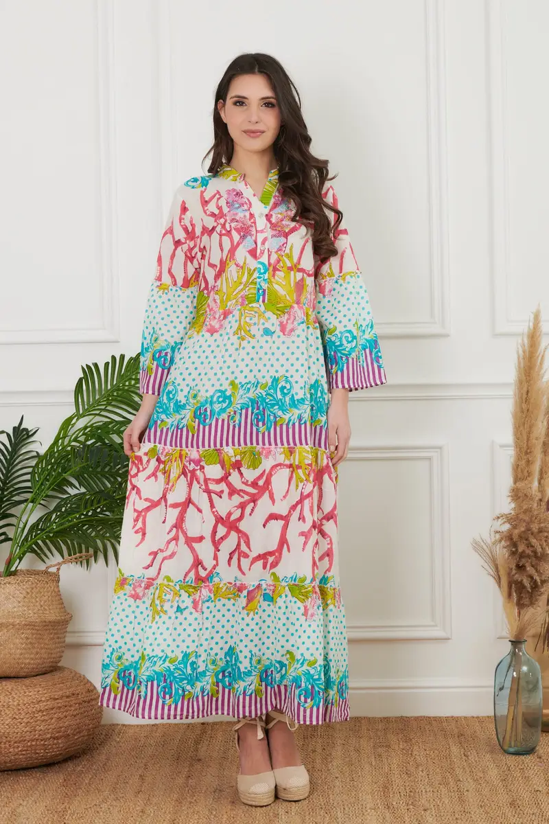 ABITO LUNGO FANTASIA CON RICAMI | Colore: Corallo | Taglia: S/M