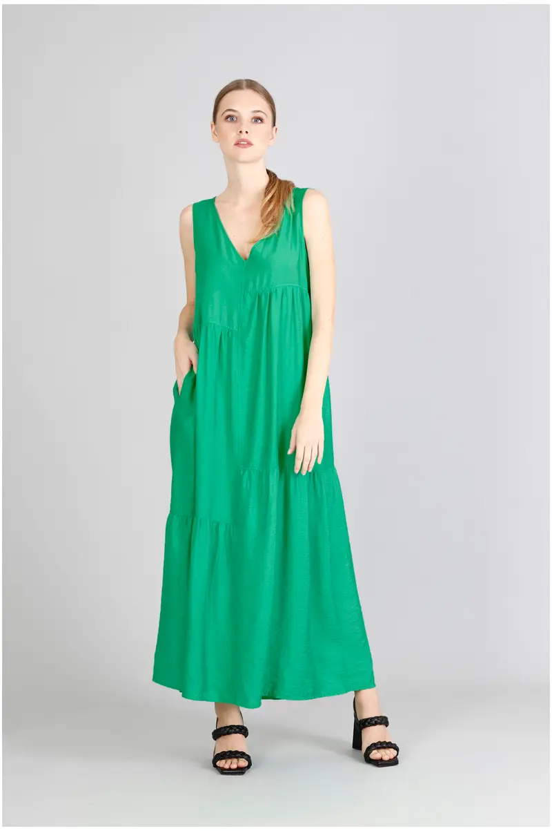 abito lungo smanicato con balze in viscosa menta