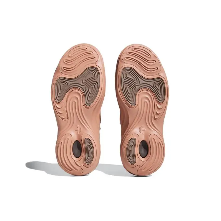 adiFOM Q Clay Strata Earth Strata Sneakers Unisex Marrone Beige Magico IE4701 40 miniatura 4