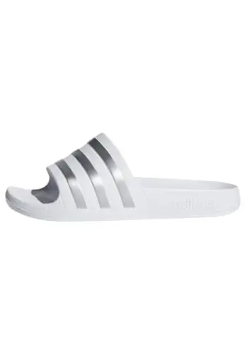 adidas Adilette Aqua Slides Kids, Infradito Unisex - Bambini e ragazzi, Cloud White / Silver Met / Cloud White, 28 EU