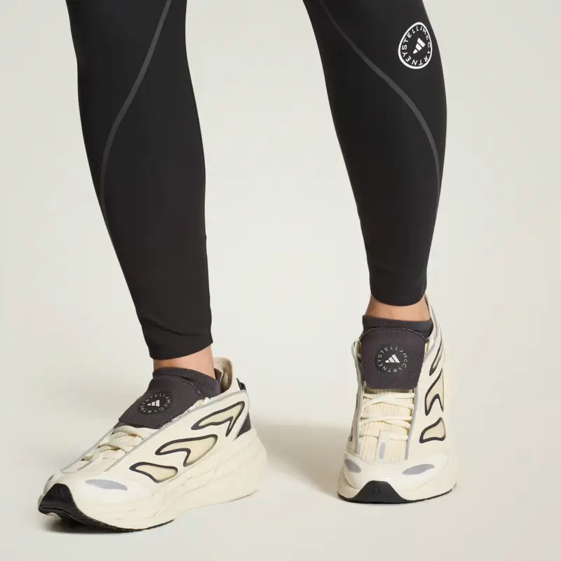 By Stella McCartney Adistar Almond Milk miniatura 3