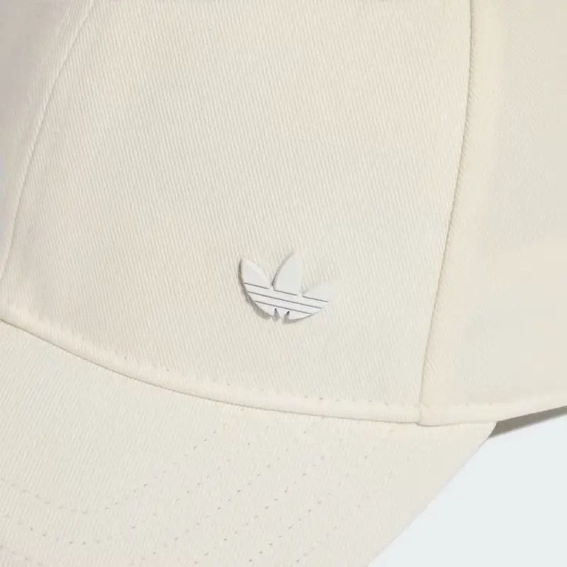 Cappellino Everyday Icons With Tonal Metal Trefoil Cloud White miniatura 3