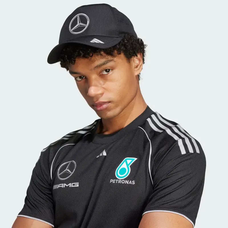 CAPPELLINO MERCEDES - AMG PETRONAS FORMULA ONE TEAM MECHANICS CLIMACOOL TRUCKER Black