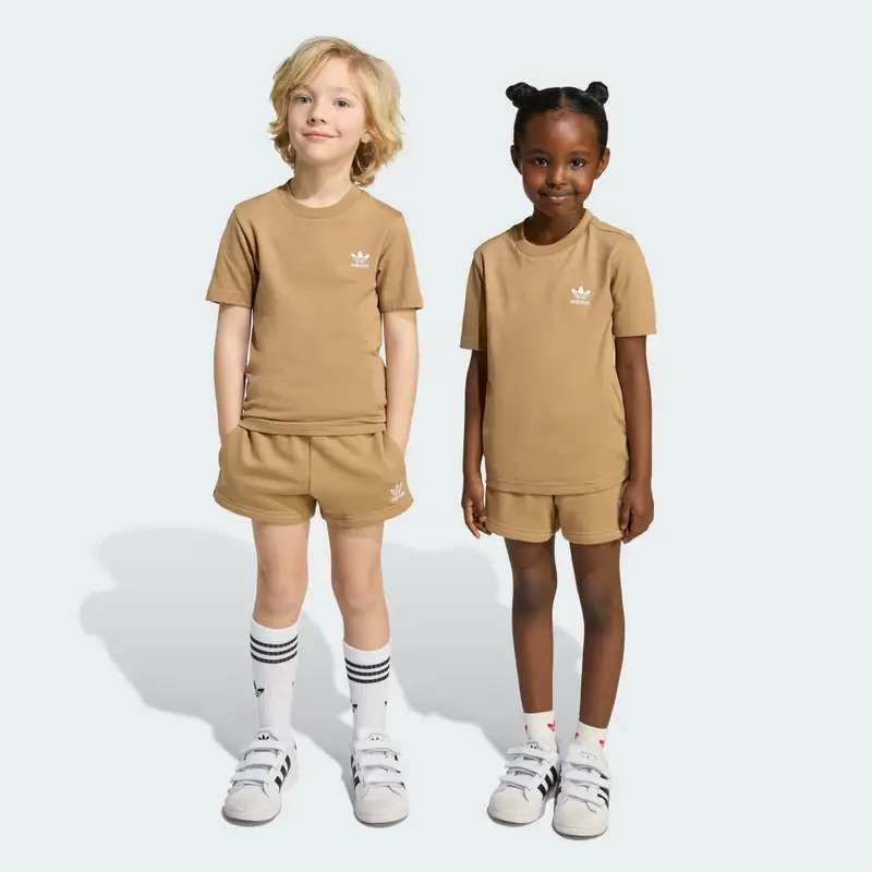 Completo Short and Tee Kids Cardboard