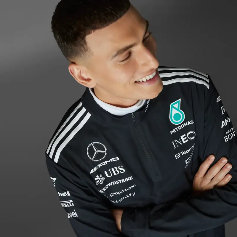 FELPA MERCEDES - AMG PETRONAS FORMULA ONE TEAM 1/4 ZIP Black miniatura 3