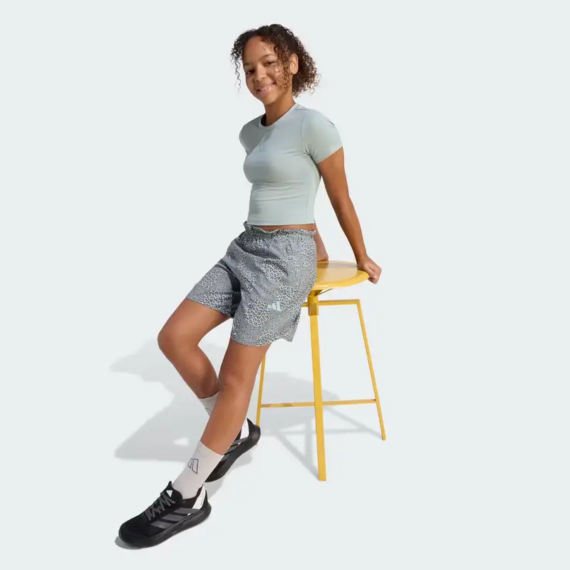 FUTURE ICONS ALLOVER PRINTED SHORTS Wonder Sage miniatura 3