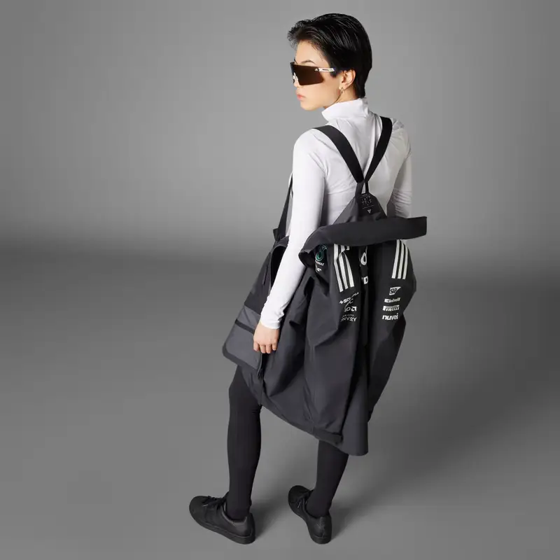 GIACCA MERCEDES - AMG PETRONAS FORMULA ONE TEAM MYSHELTER Black miniatura 4