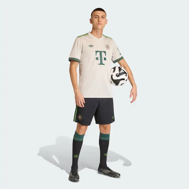 Kit Wiesn FC Bayern MÃ¼nchen Beige miniatura 3