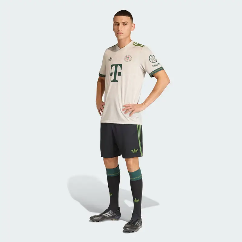 Kit Wiesn FC Bayern MÃ¼nchen Beige