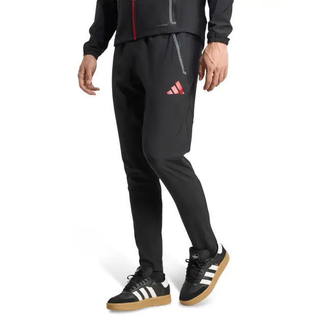 Liverpool male Pantaloni - Nero - Poly Woven - Foot Locker Black