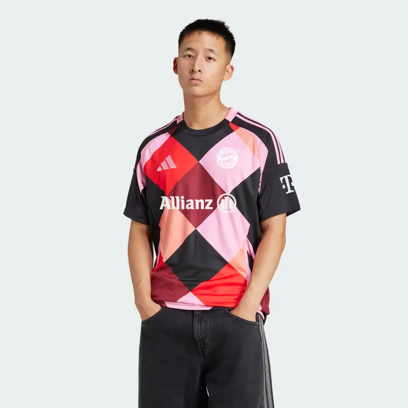 Maglia 24/25 women's team special FC Bayern MÃ¼nchen X LeGer Black