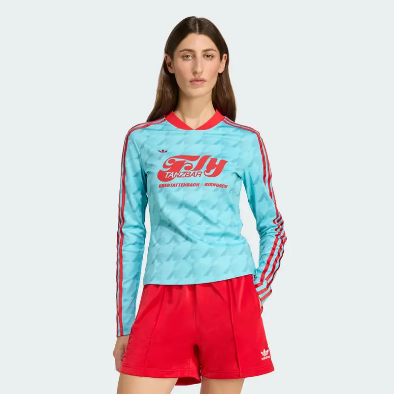 Maglia a maniche lunghe aderente con stampa allover ispirata al calcio Blue Glow