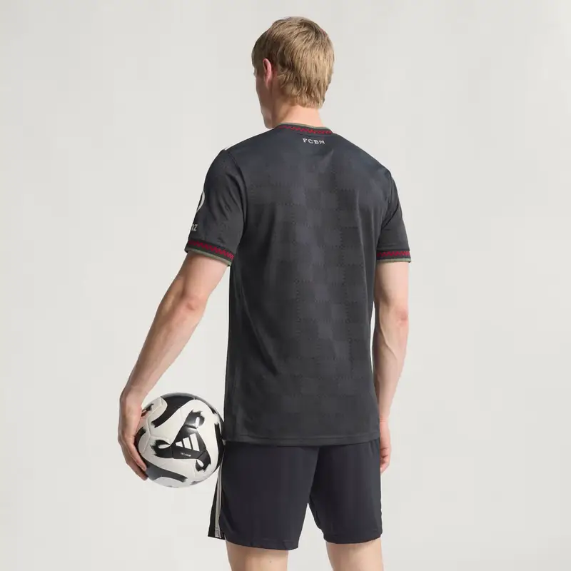 Maglia autentica FC Bayern 25/26 Terza Black miniatura 2