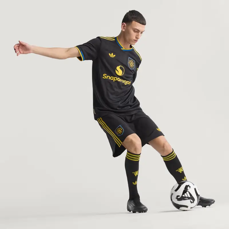 Maglia autentica Manchester United 25/26 Black miniatura 3