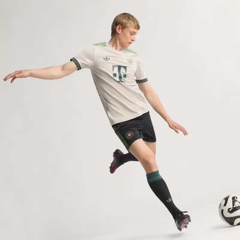 Maglia Wiesn 25/26 Bayern Monaco Beige miniatura 3