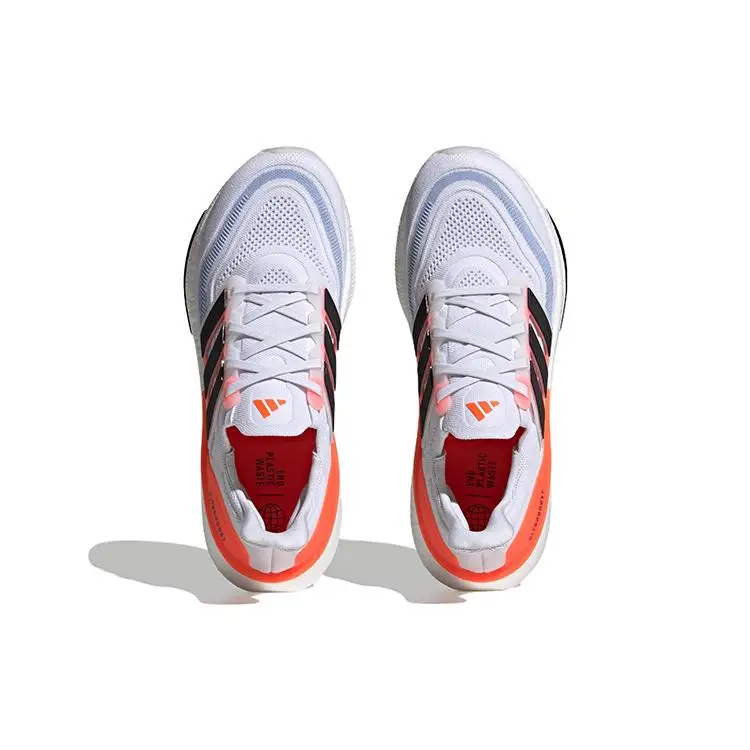 Nuove Adidas Ultra Boost Bianco Chiaro Nero Rosso Solare HQ6351 40.5 miniatura 2