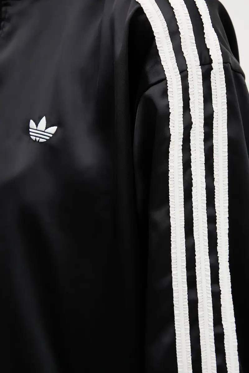 felpa Satin Tt donna colore nero con applicazione KC8810 miniatura 5