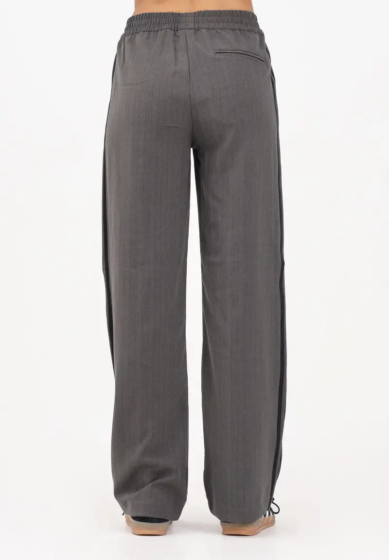 Pantalone sportivo verde militare da donna miniatura 3