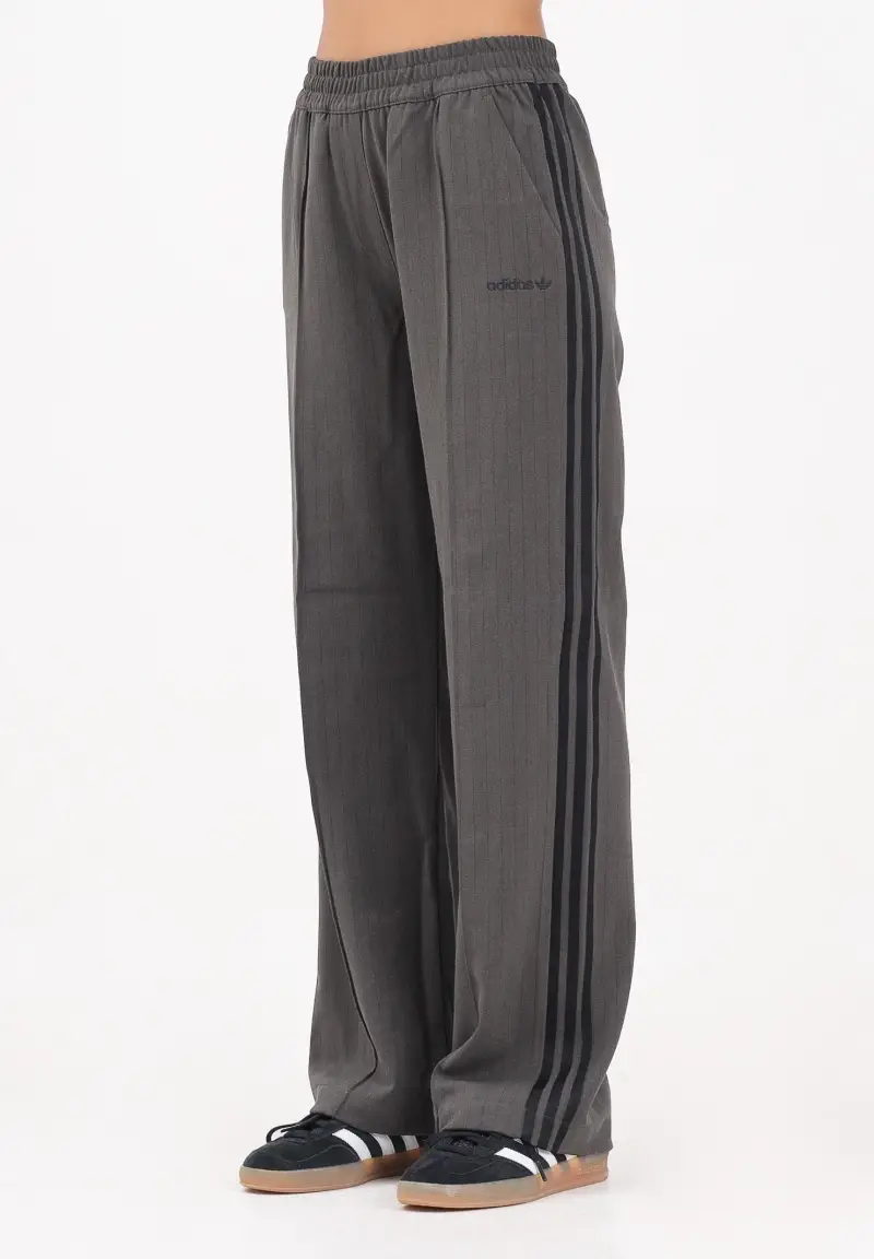 Pantalone sportivo verde militare da donna