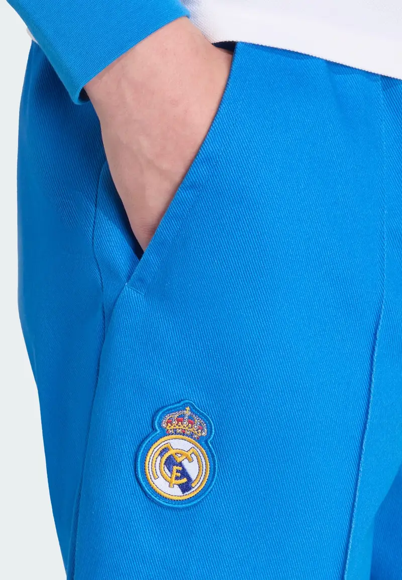 Pantaloni 'Real Madrid Terrace Icons' azzurro / bianco naturale miniatura 3