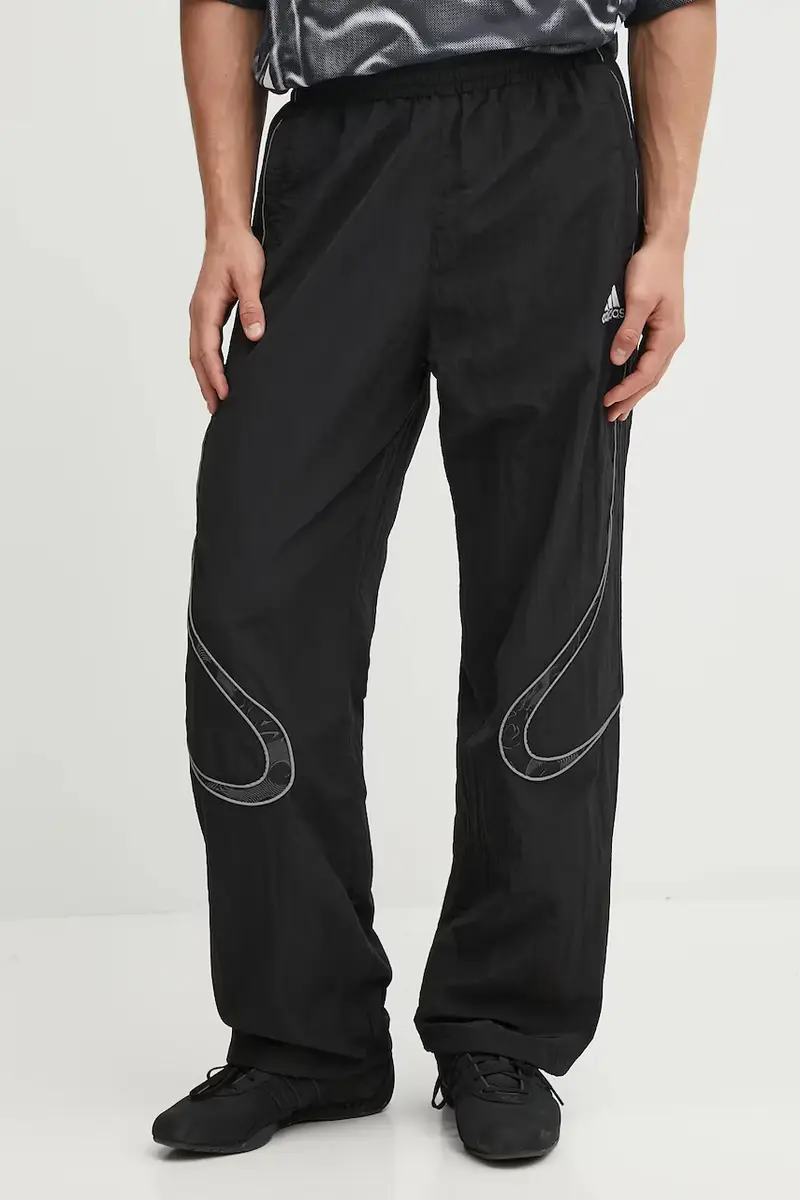 pantaloni tuta Adilenium Tg Tp uomo colore nero con applicazione KF8521