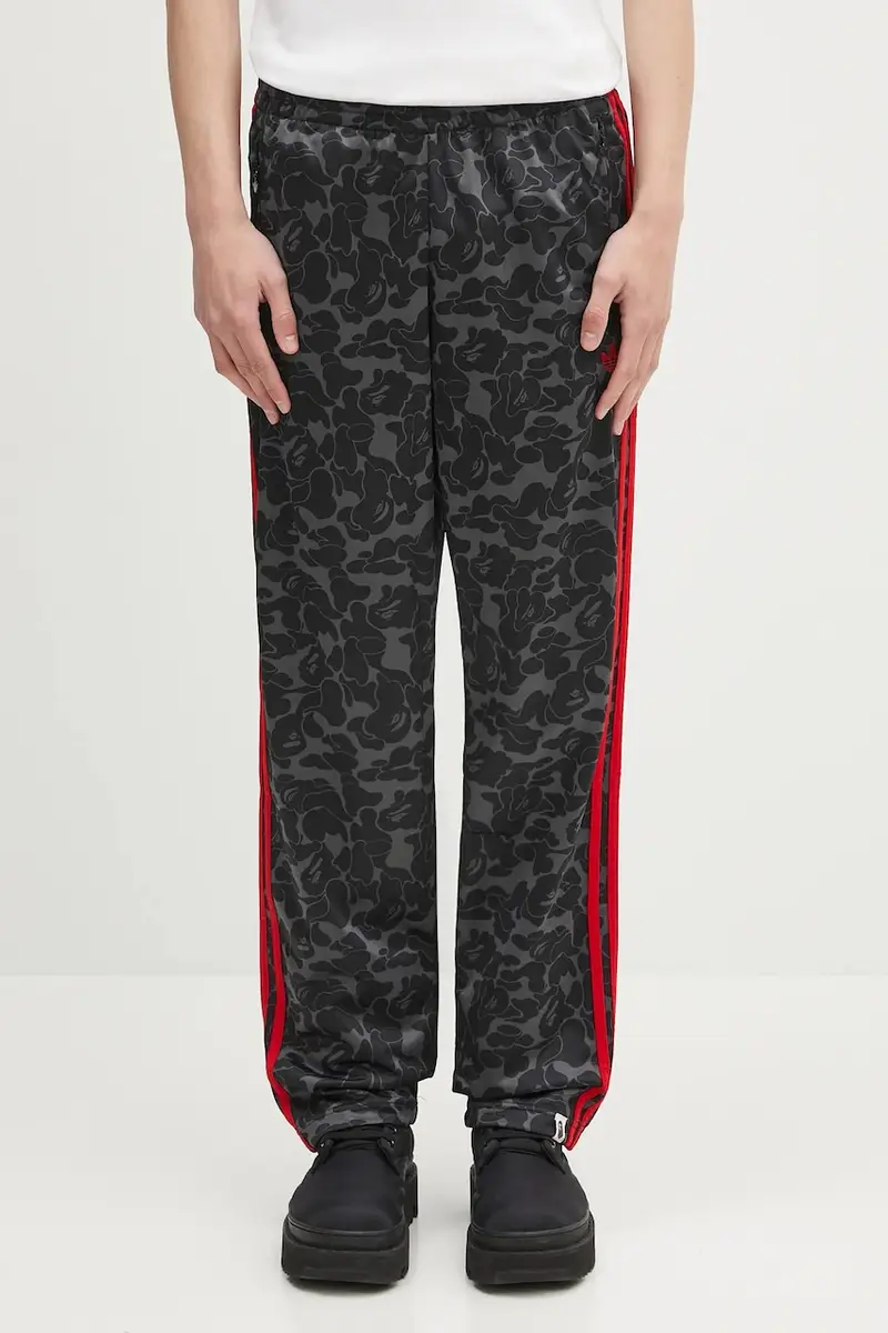 pantaloni tuta colore nero JN7125