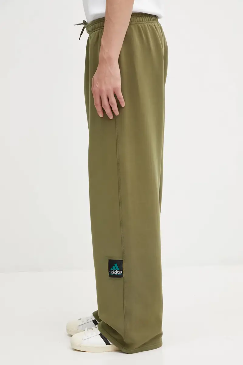 pantaloni tuta EQT Swtpnt uomo colore verde con applicazione JX1574