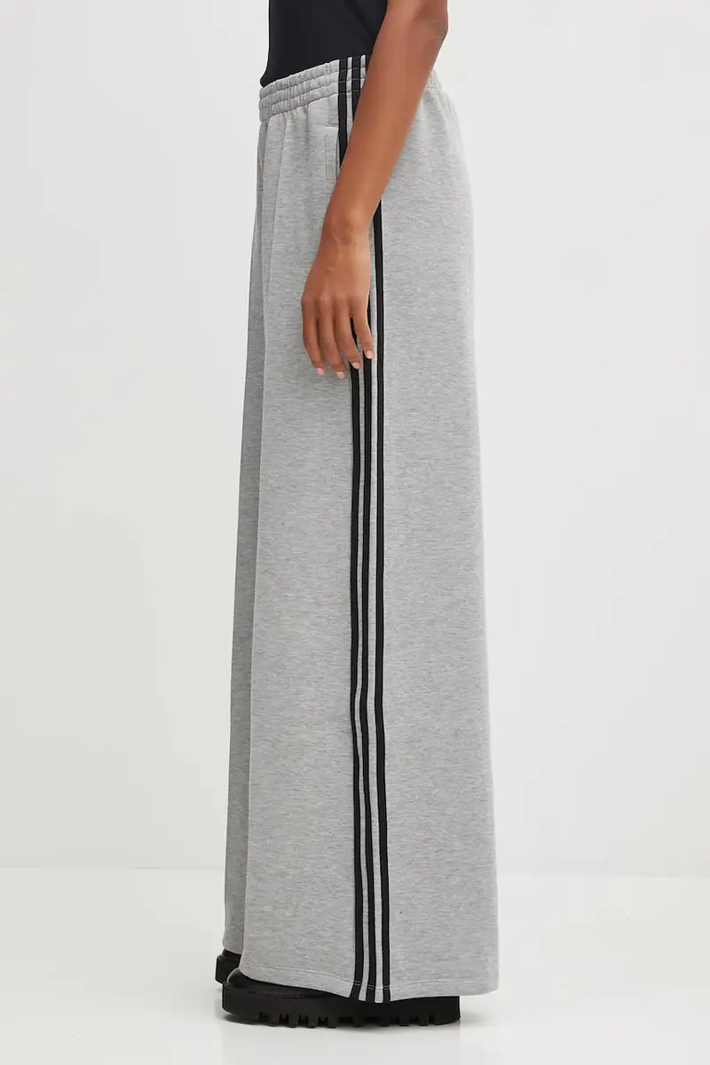 pantaloni tuta Spacer 3S Tp donna colore grigio con applicazione JV7497