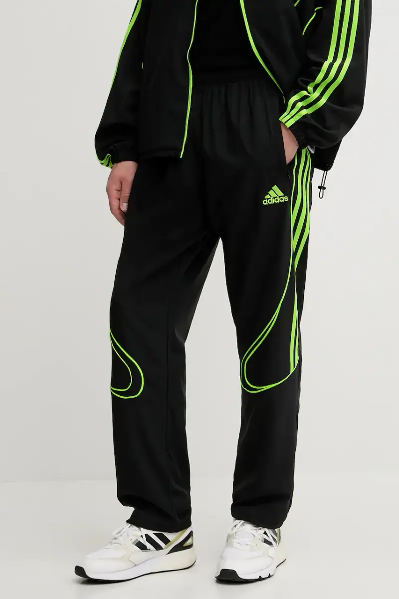 pantaloni tuta Teamgeist uomo colore nero con applicazione JW5869