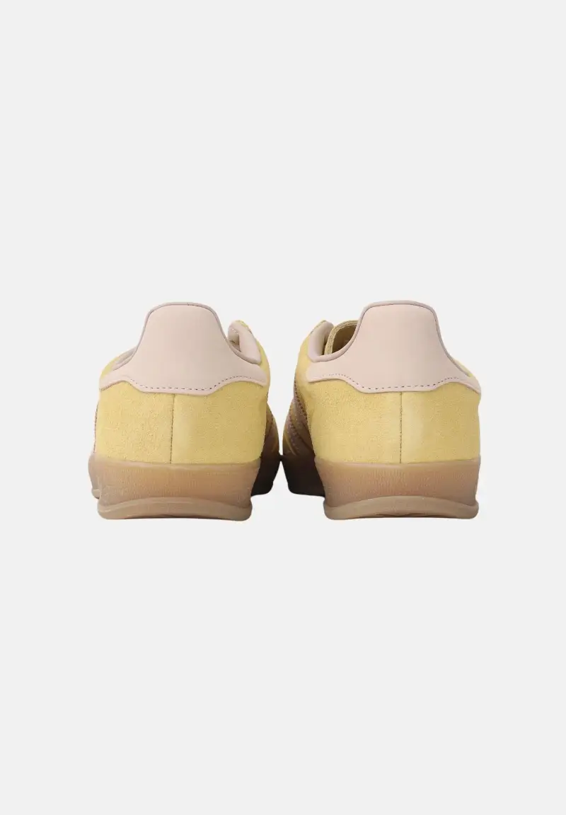 Sneakers Gazelle Indoor gialle e beige per uomo e donna miniatura 2