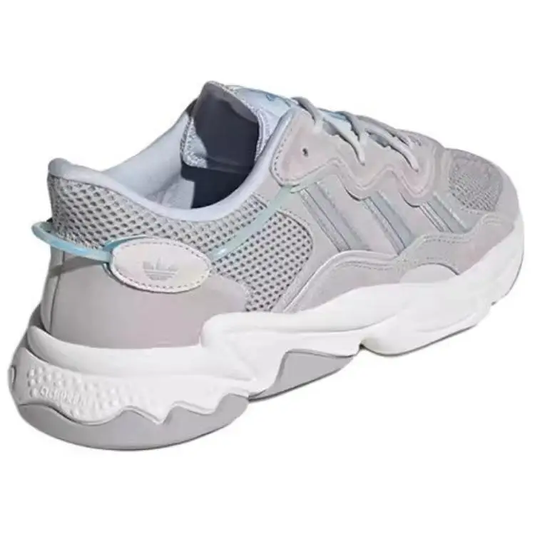 Ozweego Grigio Bianco Sneakers Unisex Grigio-Due Grigio-Uno Bianco Cristallo ID3188 42 miniatura 2