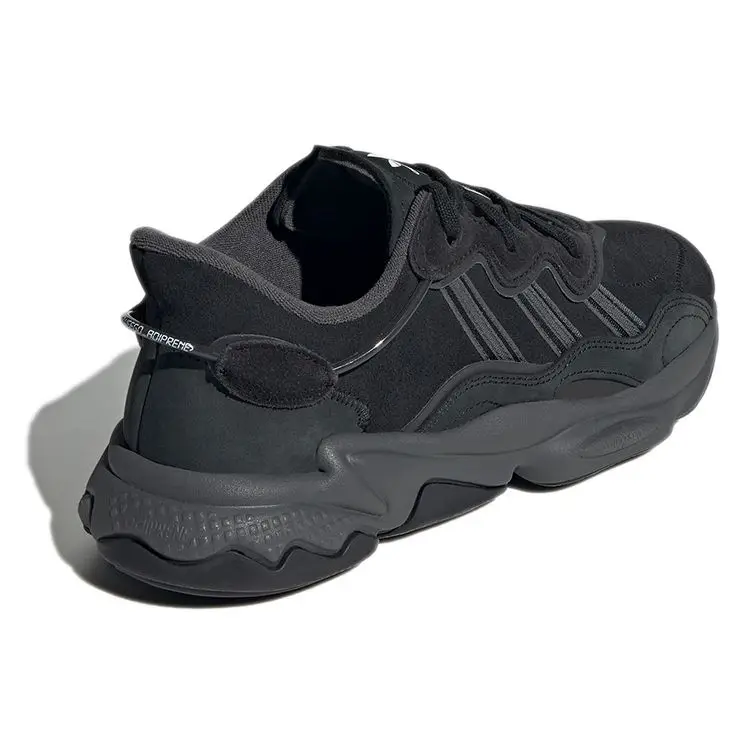 Ozweego Nero Grigio Sneakers Unisex Core-Black Cloud-White Grey-Six GY6180 37⅓ miniatura 5