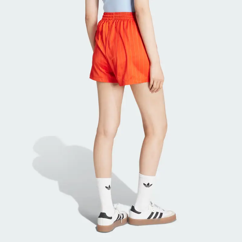 Pantaloncini adidas Originals in raso con strisce a spillo Bold Orange miniatura 2
