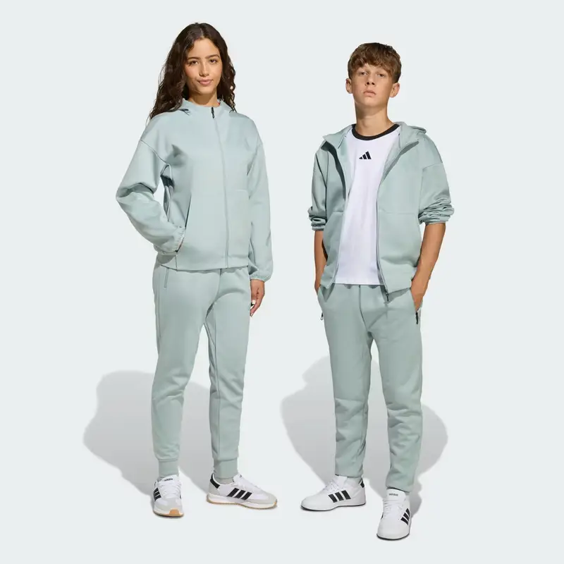 Pantaloni con gamba affusolata adidas Z.N.E Wonder Sage