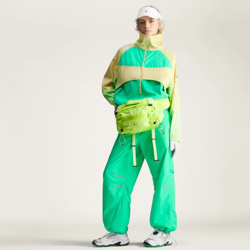 Pantaloni da allenamento adidas by Stella McCartney Woven Bright Green miniatura 3