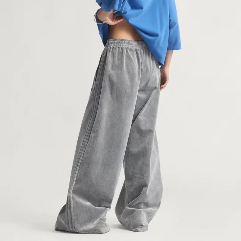 Pantaloni da allenamento Firebird oversize in twill spazzolato Grey Two miniatura 2