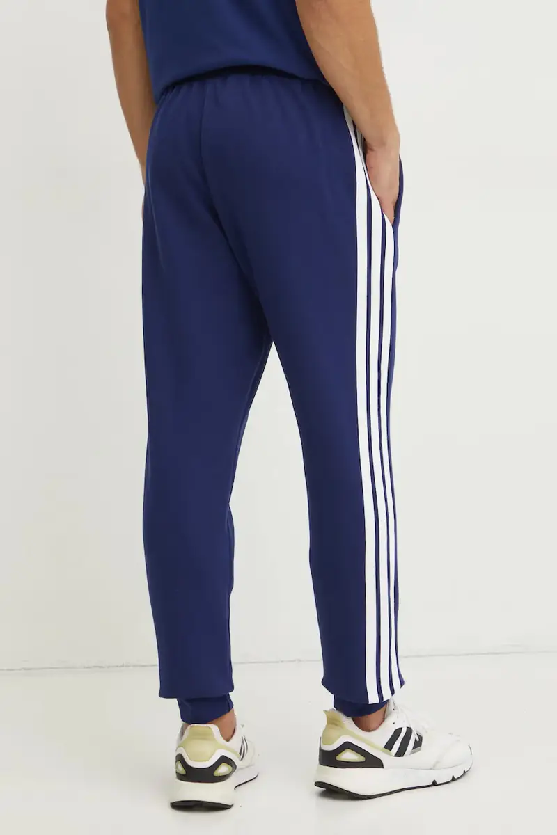 pantaloni della tuta Essentials colore blu navy con applicazione JD1859 miniatura 3