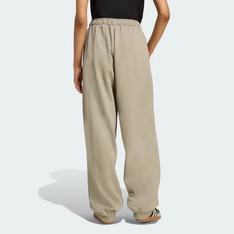 Pantaloni Essentials Linear Jogger Oversized Silver Pebble miniatura 2