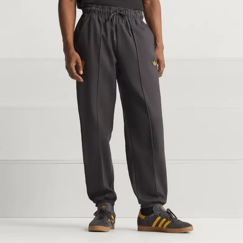 Pantaloni Manchester United Terrace Icons Drill Utility Black