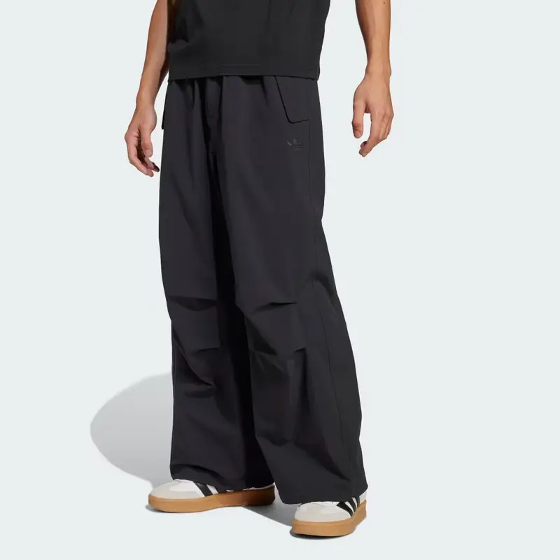 Pantaloni Premium Essentials Utility Parachute Black