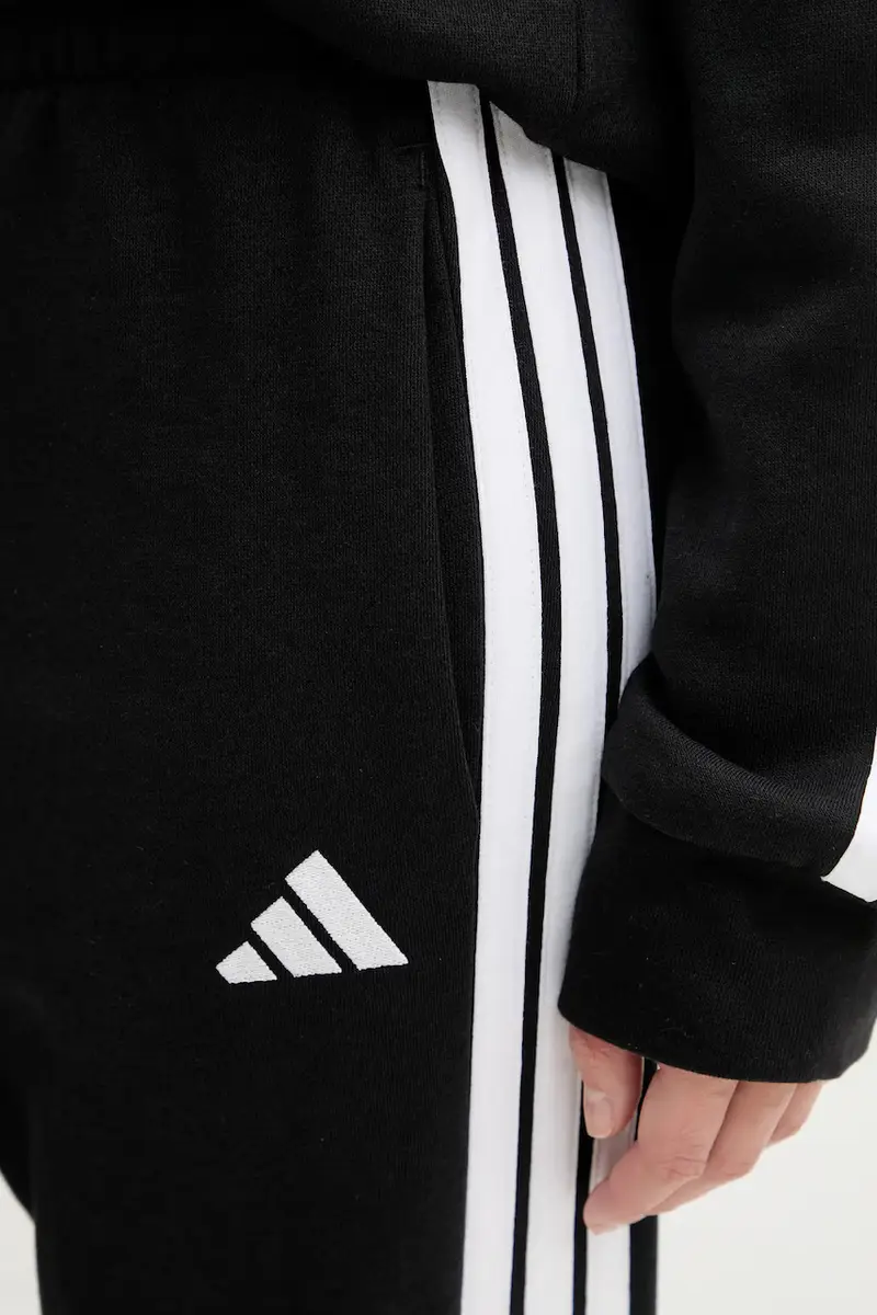 pantaloni tuta Essentials donna colore nero con applicazione JX2543 miniatura 4