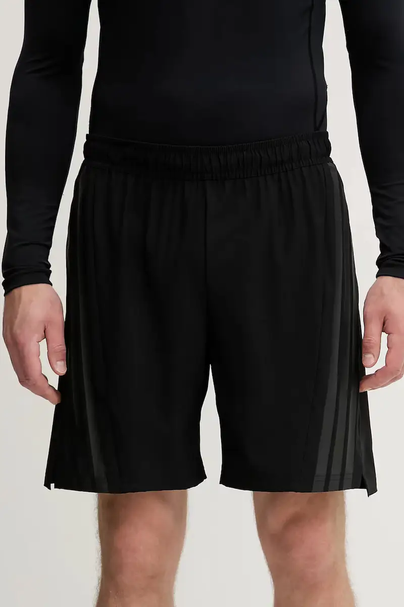 pantaloncini da allenamento Designed for Training uomo colore nero JE5682